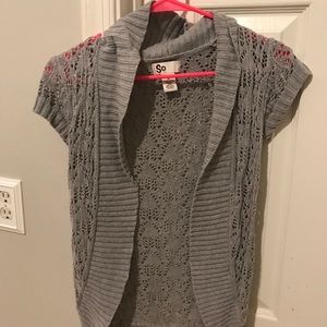 Gray short sleeved knit sweater